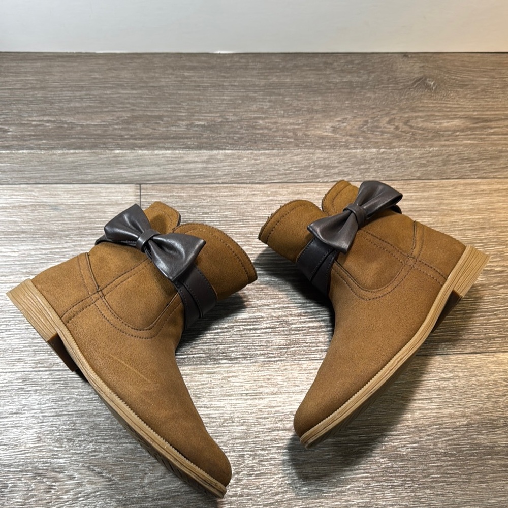 Ugg Brown Ankle Boots with Bow Detail size 36 - Picture 2 of 9